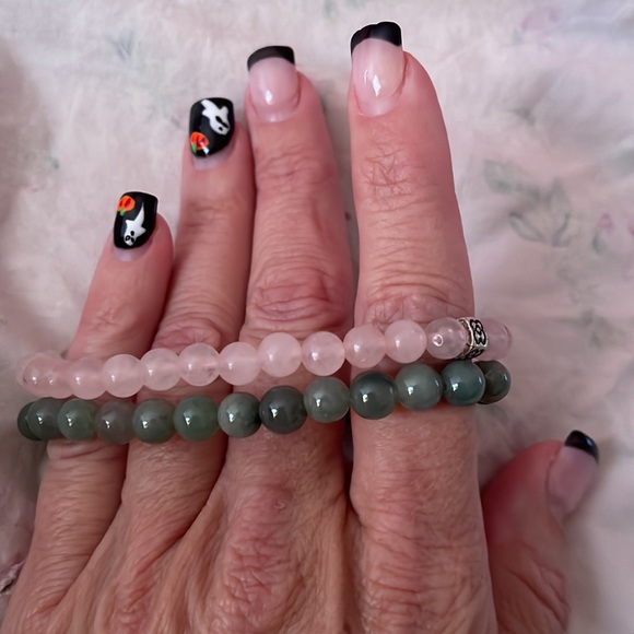 Authentic Natural Set Of Jade and Rose Quartz Stretch Bracelets - Picture 3 of 3